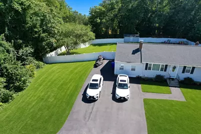 50 Ellen Rd, Taunton, MA 02780 - Photo 6