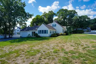 122 Maple St, Norwood, MA 02062 - Photo 6