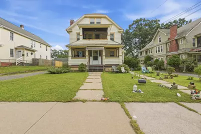 21 - 23 Olmsted Dr, Springfield, MA 01108 - Photo 2