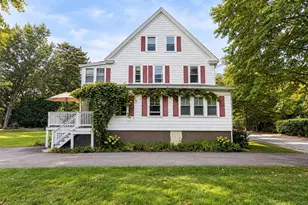 429-431 Parker St, Newton, MA 02459 - Photo 2