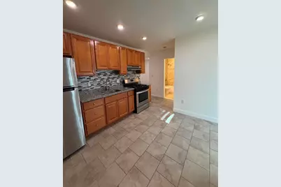 190 Main #3, Malden, MA 02148 - Photo 2