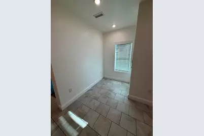 190 Main #3, Malden, MA 02148 - Photo 6