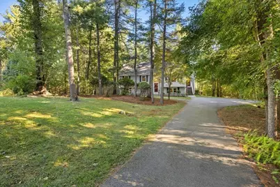 3 Woodland Dr, Easton, MA 02375 - Photo 4