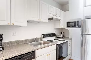 14-16 Derne St, Boston, MA 02114 - Photo 4