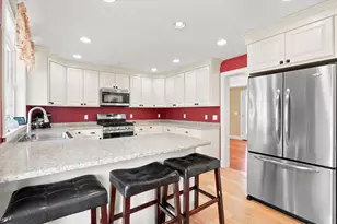 35 Elm Park, Groveland, MA 01834 - Photo 10