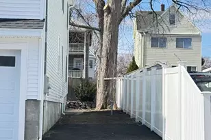 27 Dedham, Revere, MA 02151 - Photo 12