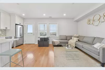 214-216 E Eagle St #5A, Boston, MA 02128 - Photo 6