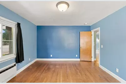 140 S Main St, Bellingham, MA 02019 - Photo 10