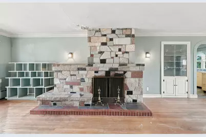 140 S Main St, Bellingham, MA 02019 - Photo 6
