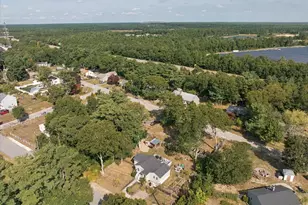 15 Summer St, Wareham, MA 02571 - Photo 32