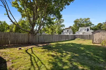 34 Baxter Ave, Quincy, MA 02169 - Photo 14