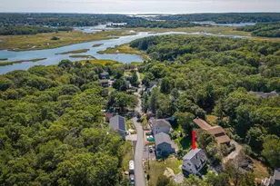 2 Hunter Rd, Gloucester, MA 01930 - Photo 1