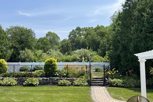 1379 Williams St, Dighton, MA 02715 - Photo 38