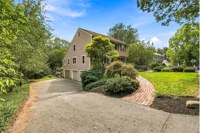 3 Eben Street, Milford, MA 01757 - Photo 2