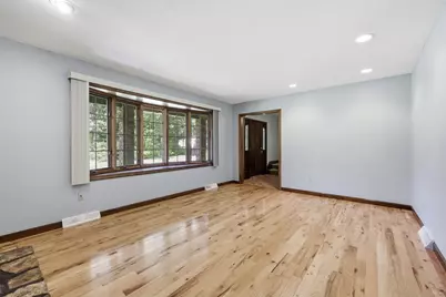 227 Telegraph Ave, Chicopee, MA 01020 - Photo 6
