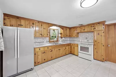 59 Washington Ave, South Hadley, MA 01075 - Photo 8