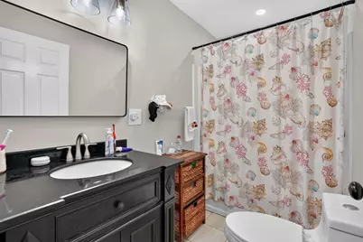 33 Park St, Brockton, MA 02301 - Photo 8