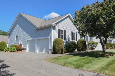 5 Village Ln #5, Methuen, MA 01844 - Photo 2