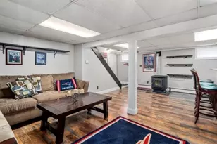 15 Farrin St, Boston, MA 02136 - Photo 12