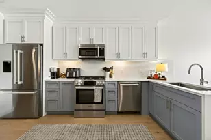 301 Border, Boston, MA 02128 - Photo 2