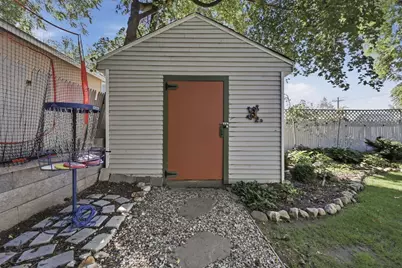2 Winnipeg Street, Worcester, MA 01607 - Photo 36