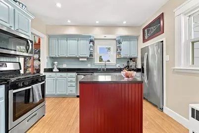 2 Winnipeg Street, Worcester, MA 01607 - Photo 18
