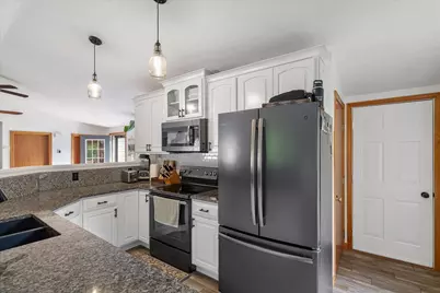 35 Northern Heights Dr, Winchendon, MA 01475 - Photo 10