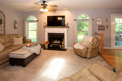33 Ashley Ln #33, Middleborough, MA 02346 - Photo 16