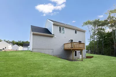 4 Lady Bug Ln, Plymouth, MA 02360 - Photo 2