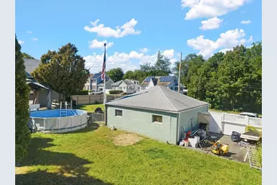 950 Glen St, New Bedford, MA 02745 - Photo 10