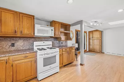 950 Glen St, New Bedford, MA 02745 - Photo 26