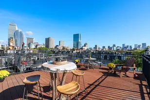 12 Rutland Sq, Boston, MA 02118 - Photo 14