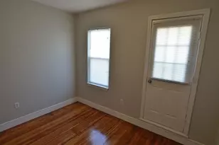 28 Taft St, Boston, MA 02125 - Photo 8
