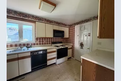 163 Whittier Meadows Drive #163, Amesbury, MA 01913 - Photo 8