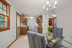 40 Lexington Rd, Millbury, MA 01527 - Photo 8