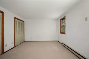 40 Lexington Rd, Millbury, MA 01527 - Photo 20