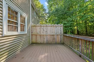 40 Lexington Rd, Millbury, MA 01527 - Photo 26