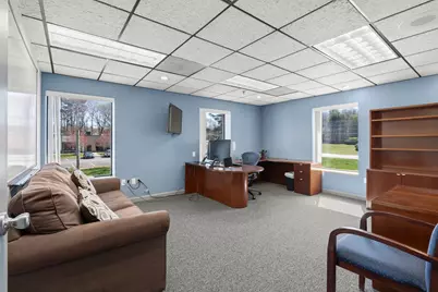 85 Flagship Dr. #F, North Andover, MA 01845 - Photo 8