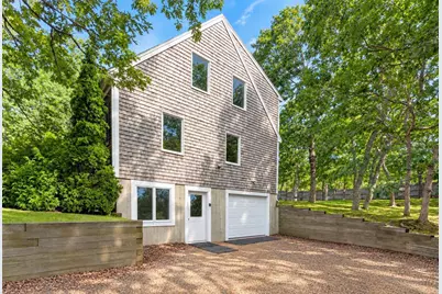 4 Farm Way, Edgartown, MA 02539 - Photo 2