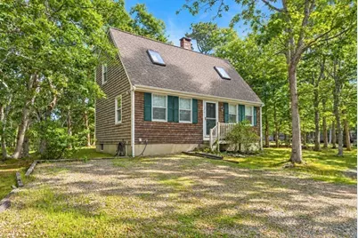 4 Farm Way, Edgartown, MA 02539 - Photo 12