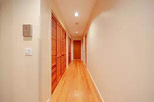 351 Pleasant St, Northampton, MA 01060 - Photo 12