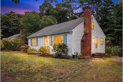 172 Telegraph Rd, Dennis, MA 02639 - Photo 2