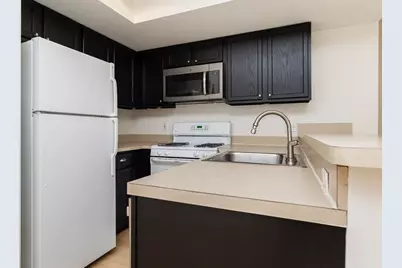 45-55 W Broadway #208, Boston, MA 02127 - Photo 4