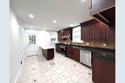 2329 Centre Street. #1, Boston, MA 02132 - Photo 6