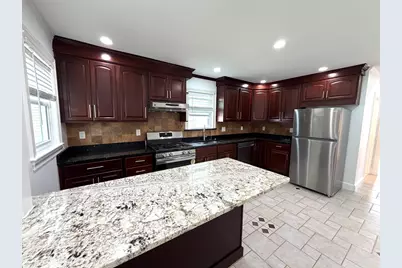 2329 Centre Street. #1, Boston, MA 02132 - Photo 4