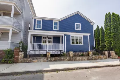 247 Pitman St, Fall River, MA 02723 - Photo 1