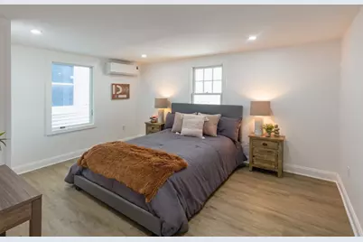 247 Pitman St, Fall River, MA 02723 - Photo 6
