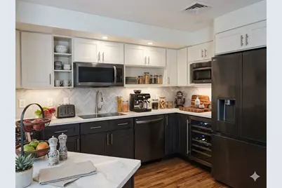 7 Conant #19, Winchester, MA 01890 - Photo 4