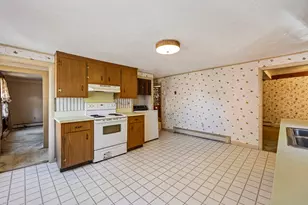 11 Prospect St, Spencer, MA 01562 - Photo 16