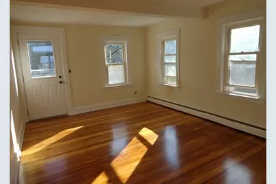 321 Main Street, Townsend, MA 01469 - Photo 4